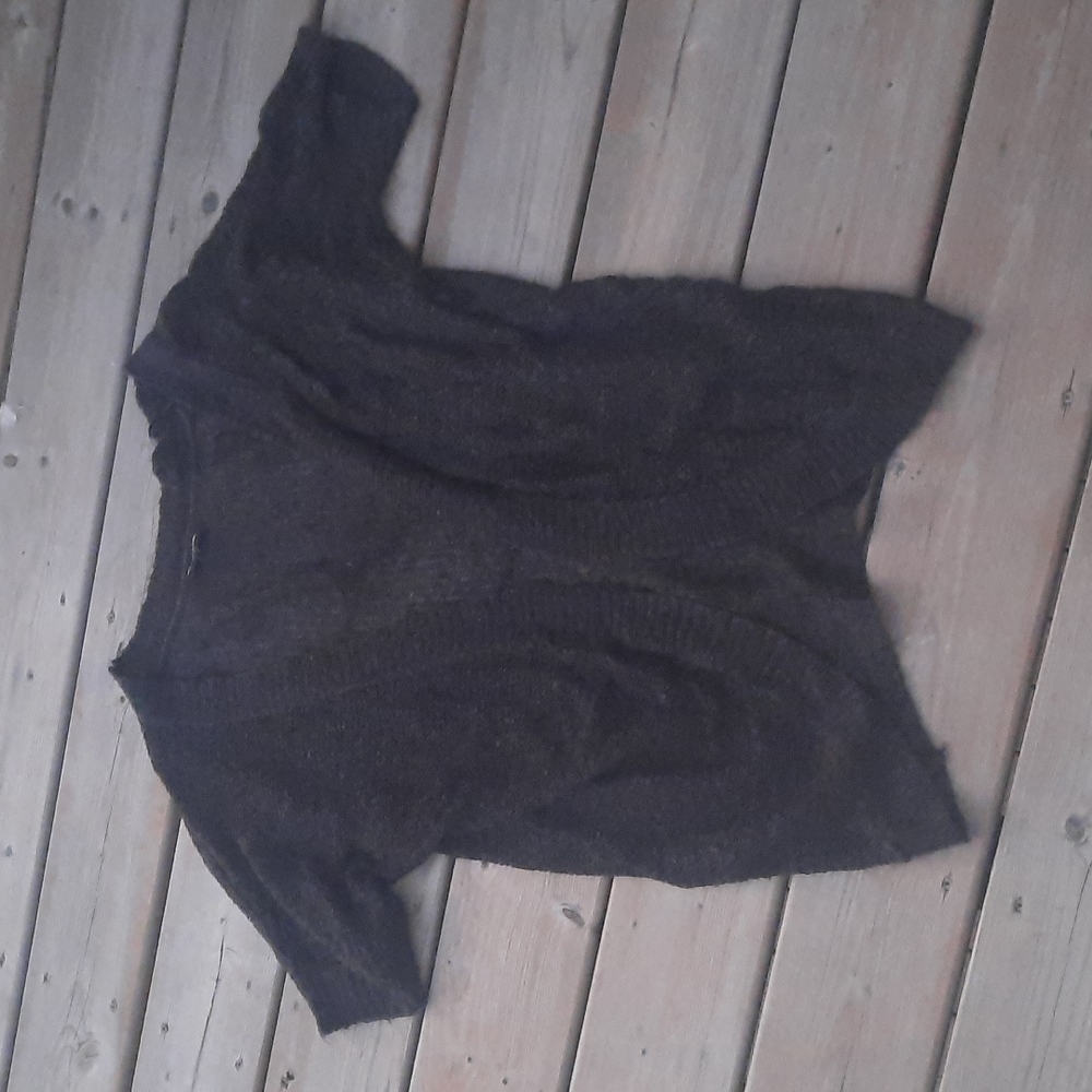 Loose knit cardigan